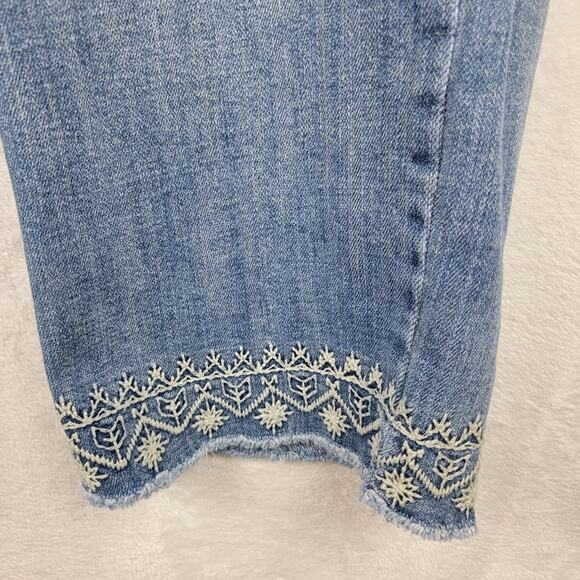 Lucky Brand Jeans 20W Emma Crop White Embroidery Hem Straight Leg Stretch Denim - Picture 2 of 13